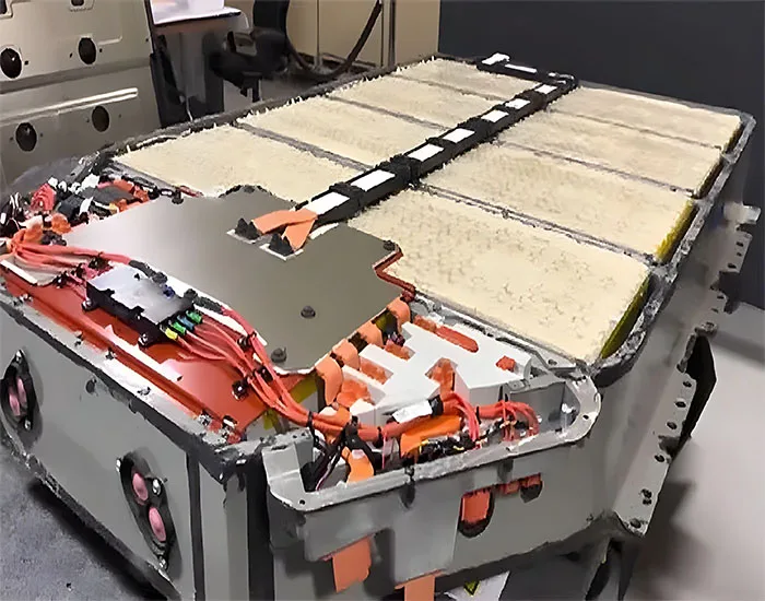 Die 1-Dollar-Dichtung, die Brände von Elektrofahrzeugbatterien verhindert: Th...